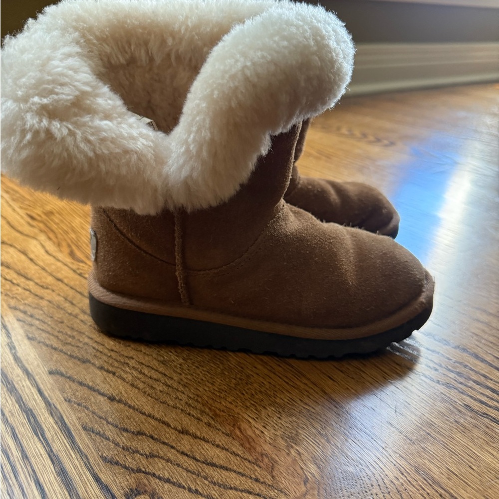 UGG Tan Kids Boots with Cream Fur